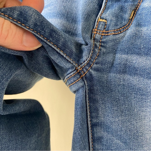 American eagle distressed artist crop jeans women's size 6 - Picture 8 of 8